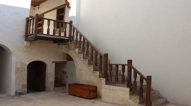 Büyükşehir Birecik'teki Tarihi Evi Restore Etti