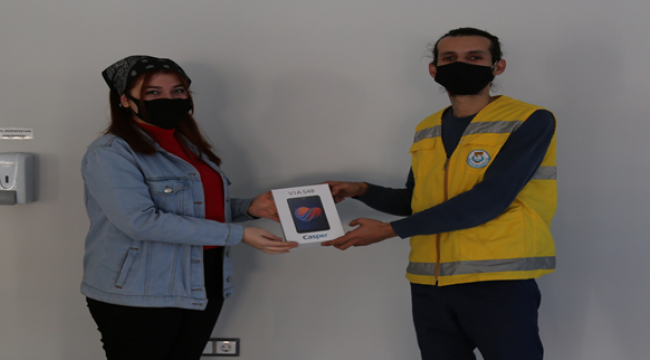 Çekiliş Talihlileri Tabletlerini Teslim Aldı