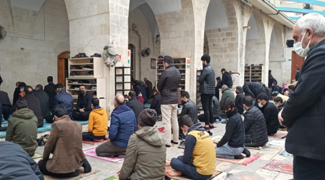 Cuma namazı sonrası yağmur duası