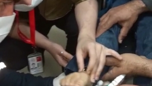 Urfa"da çocuğun ayağına çivi battı