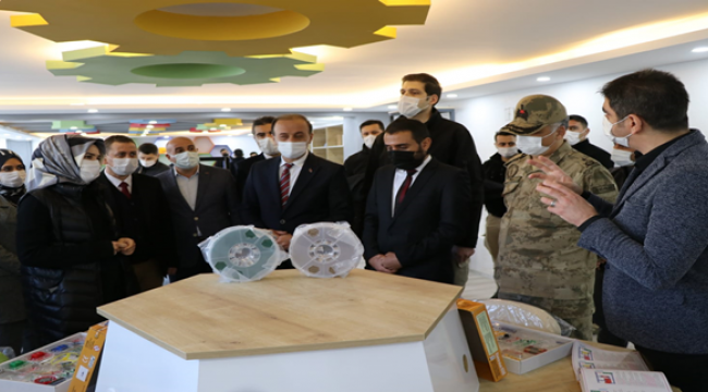Vali Erin, Viranşehir STEM Akademisini Ziyaret Etti