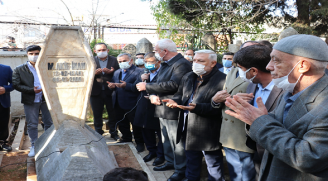 Mehmet Akif İnan mezarı başında anıldı