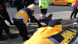 Şanlıurfa'da motosiklet otomobile çarptı