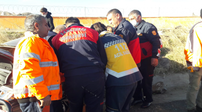 Şanlıurfa'da sıkışmalı trafik kazası