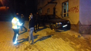 Şanlıurfa'da sürücü kadın çocuklara çarpmamak için kaza yaptı