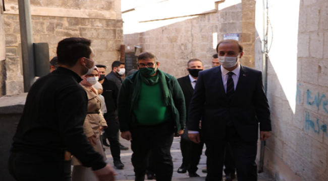 Vali Erin, 'Yeşilay Danışmanlık Merkezi'ni ziyaret etti