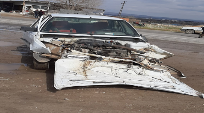 Akçakale yolunda kaza, 4 yaralı