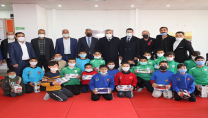 Başkan Beyazgül, esnaf ve vatandaş ziyaretlerini sürdürüyor