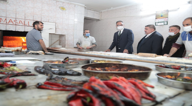 Başkan Kuş, gece gündüz sahada