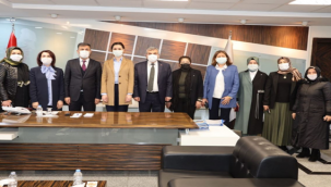 Genel Başkan Yardımcısı Çiğdem Karaaslan'dan Başkan Beyazgül'e Ziyaret