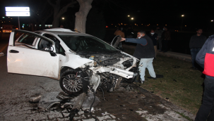 Şanlıurfa'da sıkışmalı trafik kaza