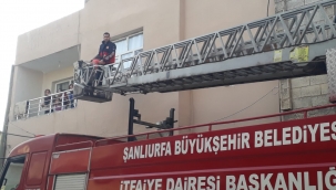 Suruç'ta mahsur kalan küçük kız kurtarıldı