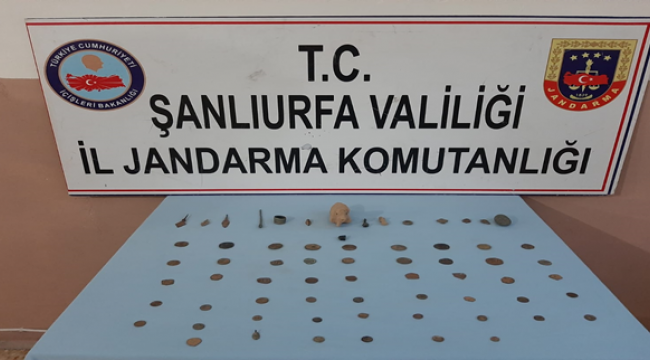 Urfa'da Bizans dönemine ait 65 tarihi eser ele geçirildi
