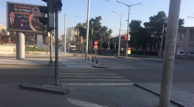 Urfa'da sokak ve caddeler boşaldı