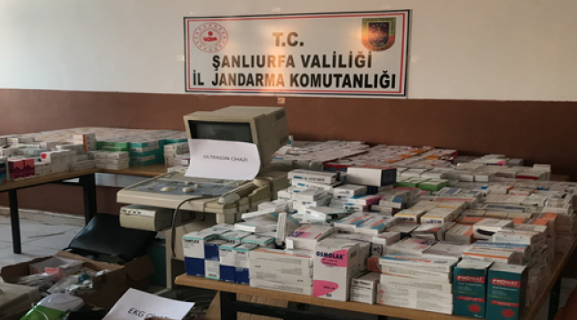 Urfa'nın 3 ilçesinde ruhsatsız sağlık kabinlerine operasyon: 2 tutuklama