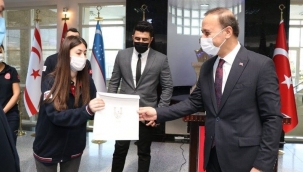 Vali Erin, 112 çalışanlarını tebrik etti