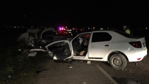 Akçakale yolunda feci kaza, ölü ve yaralılar var