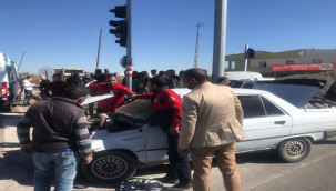 Akçakale yolunda kaza, 4 yaralı