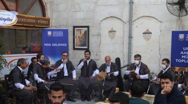  Barutçu Han'da türküler yankılandı