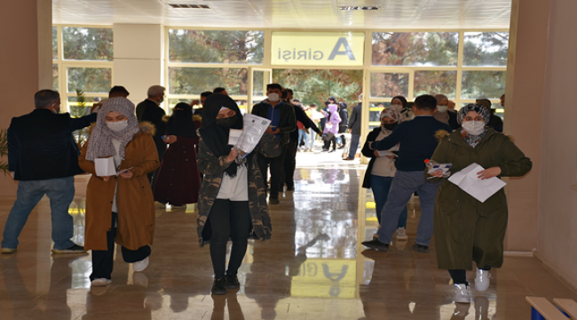 HRÜ Yabancı öğrencilere yönelik sınav gerçekleştirildi