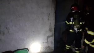 Şanlıurfa'da elektrik kontağından çıkan yangın evi kül etti!