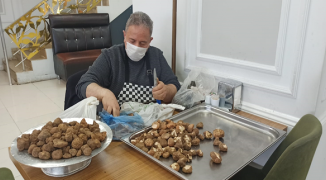 Urfa'da bu kebap sadece bir ayda tüketiliyor