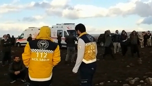 Urfa'da kayık alabora oldu, 2 kişi kayıp