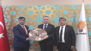 Başkan Aslan, AK Parti Genel Merkezini ziyaret etti