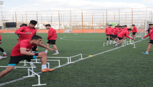 Başkan Beyazgül Genç sporcularla antrenmanda bir araya geldi