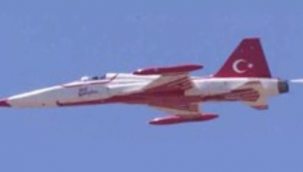 Konya'da Askeri uçak düştü