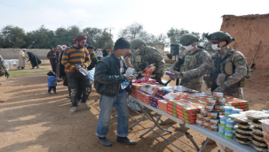 Mehmetçik'ten Barış Pınarı bölgesine yardım eli