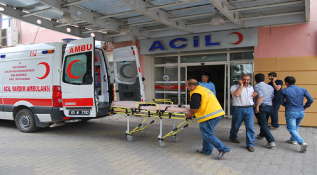 Şanlıurfa'da trafik kazası, 1 ölü, 2 yaralı