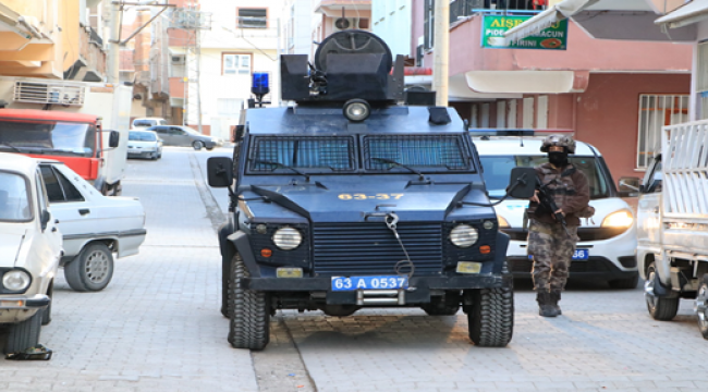 Urfa'da şafak operasyonu, 27 gözaltı