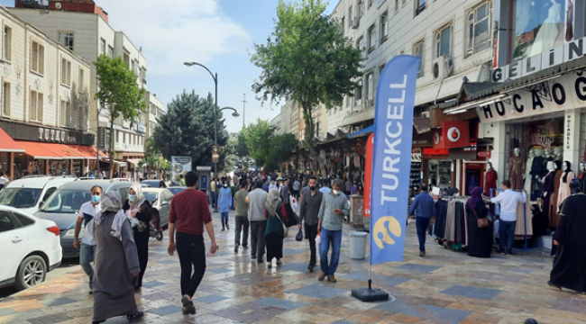Urfa'da son gün yoğunluğu