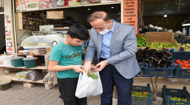 Vali Erin, Şehri Gezerek Vatandaşlarla Buluştu