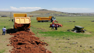 Viranşehir Belediyesinden kırsal mahallelerde stabilize yol çalışması