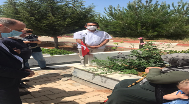 Bayramında kabir ziyaretlerini sadece şehit aileleri izin verildi