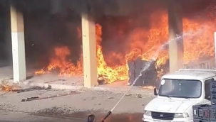 Hal pazarında yangın