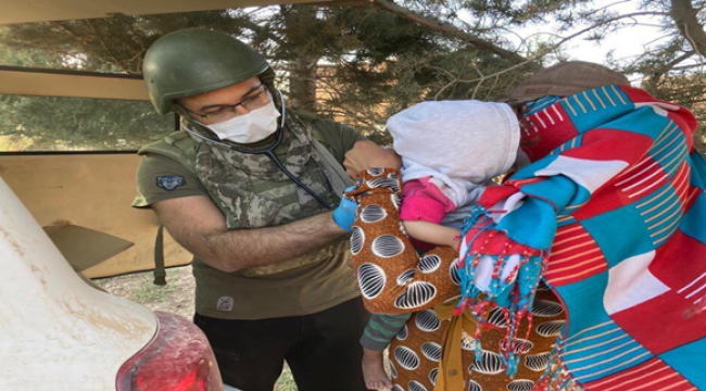 Mehmetçik'ten Barış Pınarı bölgesine yardım eli