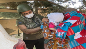 Mehmetçik'ten Barış Pınarı bölgesine yardım eli