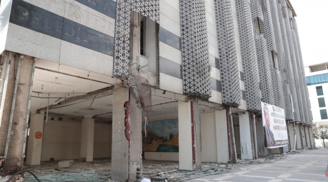 Şanlıurfa Büyükşehir binası için ilk kepçeler vuruldu