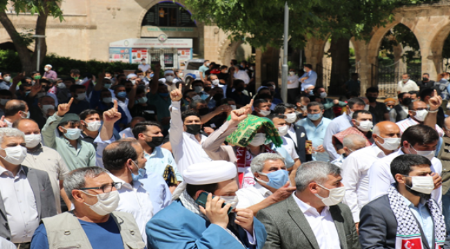 Şanlıurfa'da Filistin için gıyabi namazı kılındı