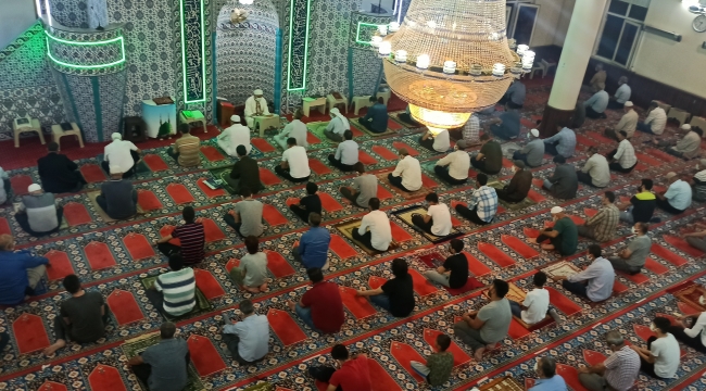 Şanlıurfa'da Kadir Gecesi coşkusu