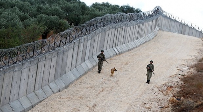Şanlıurfa sınırında 4 kişi yakalandı