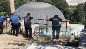 Urfa Kalesinde intihar girişimi