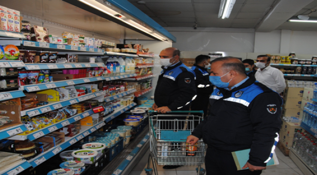 Zabıta Ekiplerinden Bayram öncesi raf ömrü denetimi