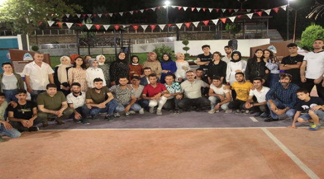 Başkan Kuş, sınava girecek öğrencileri yalnız bırakmadı