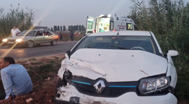 Haliliye'de iki otomobil çarpıştı, 2 yaralı