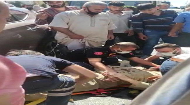 Haliliye'de otomobil toplu taşıma aracını çarptı