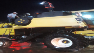 Şanlıurfa'da biçerdöver yandı